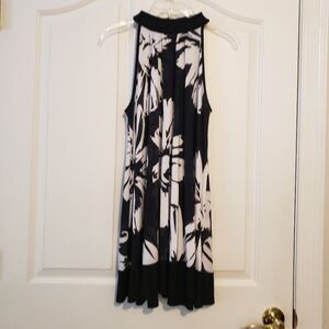 Geri C. Floral Tunic Top Short Dress